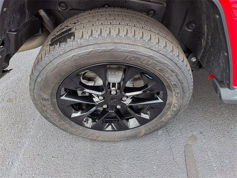 Used 2022 Jeep Wrangler Unlimited Sahara image 8