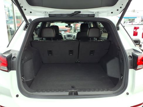 Used 2023 Chevrolet Equinox RS AWD/4WD image 20