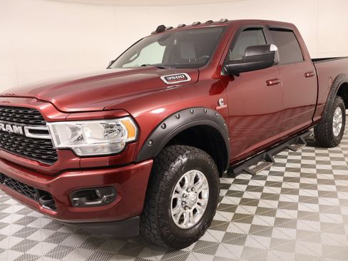 Used 2022 RAM 3500 Big Horn w/ Level B Equipment Group AWD/4WD image 11