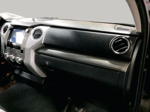 Used 2021 Toyota Tundra SR5 AWD/4WD image 19