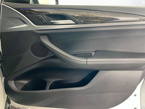 Used 2018 BMW X3 xDrive30i image 29