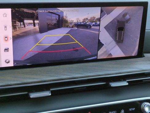 Certified 2025 Genesis GV80 2.5T Prestige image 20