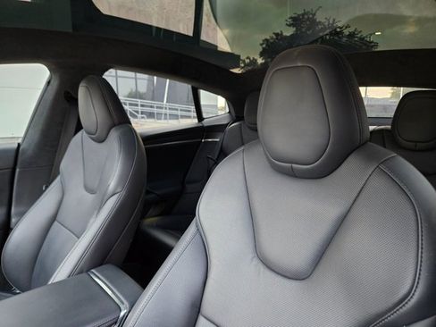 Used 2021 Tesla Model S Plaid AWD/4WD image 9