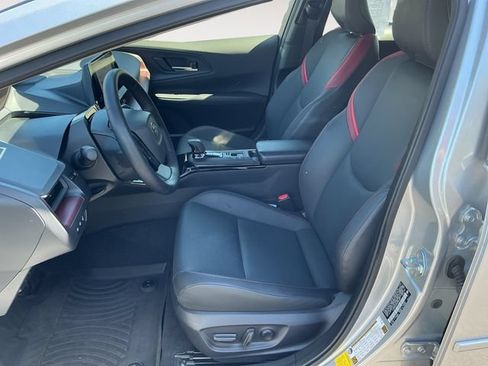 Certified 2024 Toyota Prius Prime FWD image 10