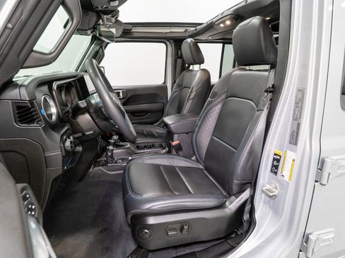 Used 2024 Jeep Wrangler High Altitude image 15