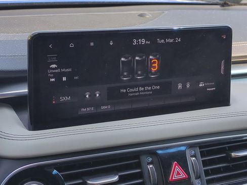 Used 2023 Genesis G70 3.3T image 22