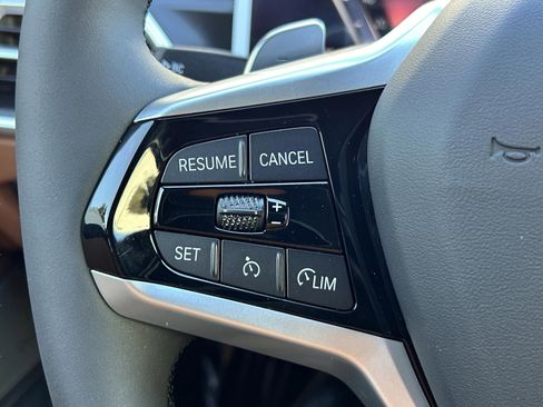 Used 2026 BMW 330i Sedan w/ Premium Package image 10