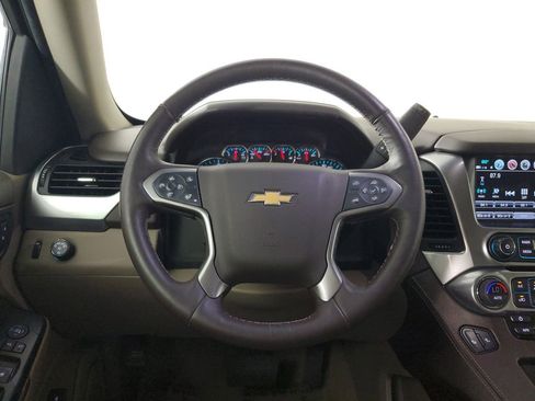 Used 2018 Chevrolet Tahoe LT RWD image 15