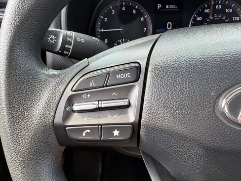 Used 2023 Hyundai Kona SEL AWD/4WD image 28