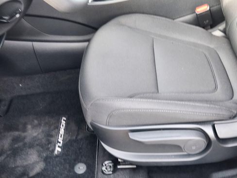 New 2026 Hyundai Tucson SE AWD/4WD image 9
