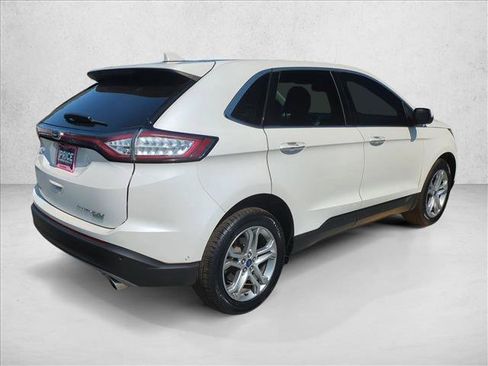 Used 2015 Ford Edge Titanium w/ Equipment Group 302A FWD image 5