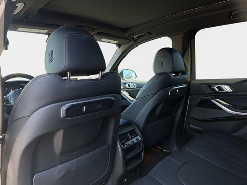 Used 2025 BMW X5 sDrive40i w/ M Sport Package RWD image 33