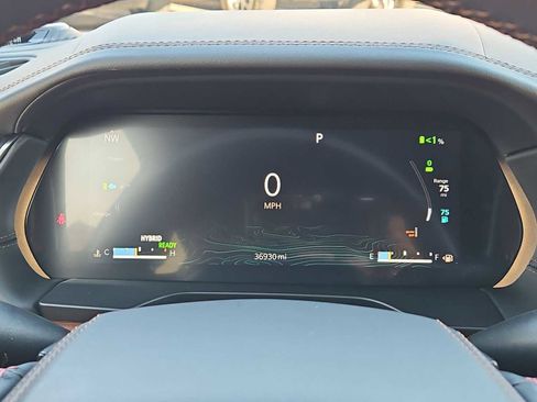 Used 2022 Jeep Grand Cherokee Summit w/ Luxury Tech Group V image 35