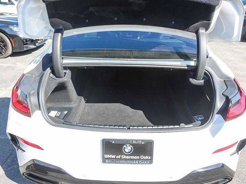 Used 2021 BMW 840i Gran Coupe w/ M Sport Package image 25