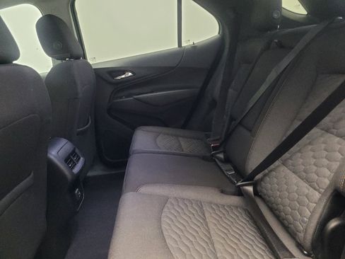 Used 2020 Chevrolet Equinox LT AWD/4WD image 18