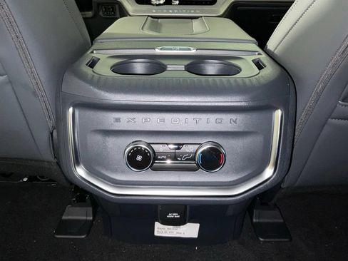 New 2027 Ford Expedition Max Active RWD image 18