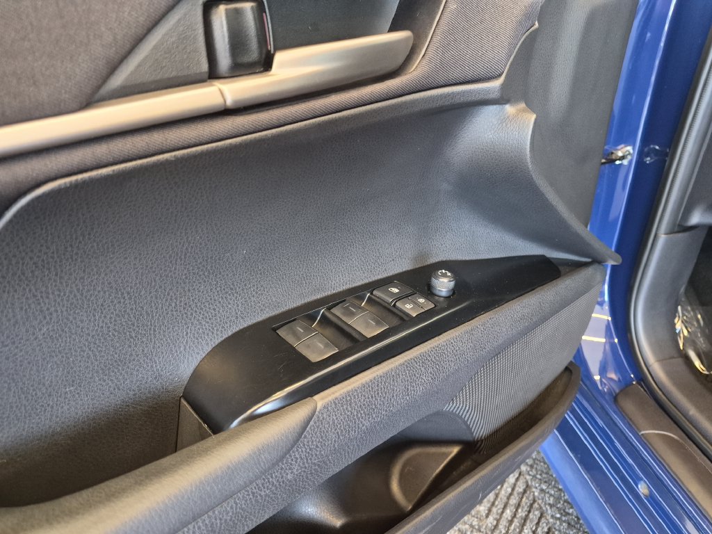 Used 2025 Toyota Camry LE FWD image 14