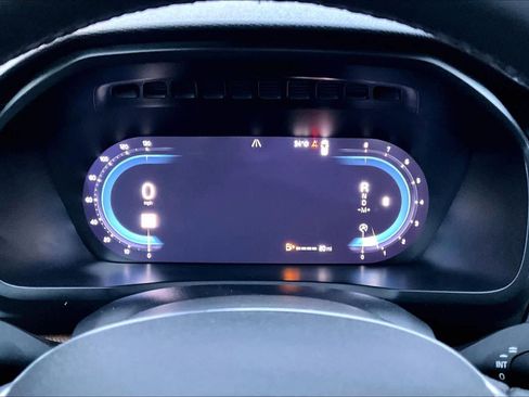 Certified 2024 Volvo XC90 B6 Plus w/ Protection Package Premier image 24