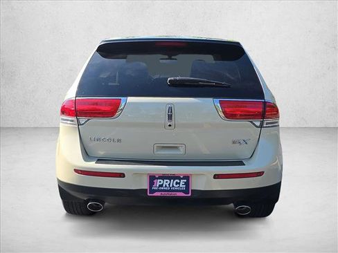 Used 2015 Lincoln MKX FWD w/ Equipment Group 101A image 6