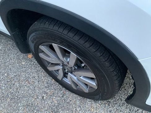 Used 2020 Honda Pilot EX image 5