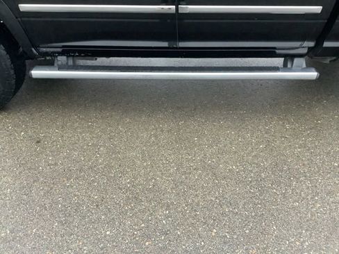 Used 2017 RAM 2500 Laramie w/ Convenience Group image 11