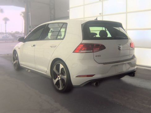 Used 2019 Volkswagen GTI SE FWD image 4
