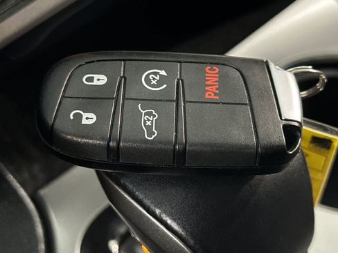 Used 2018 Jeep Grand Cherokee High Altitude AWD/4WD image 26
