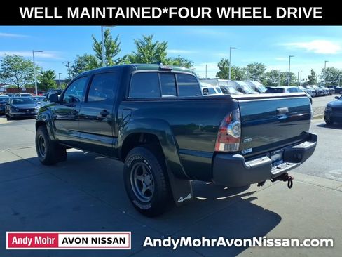 Used 2014 Toyota Tacoma 4x4 Double Cab w/ TRD Off-Road Package image 6
