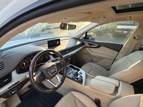 Used 2019 Audi Q7 2.0T Premium w/ Cold Weather Package AWD/4WD image 9