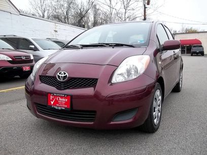 Used 2010 Toyota Yaris 4-Door Hatchback