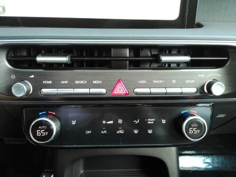 Used 2026 Hyundai Palisade SEL FWD image 53