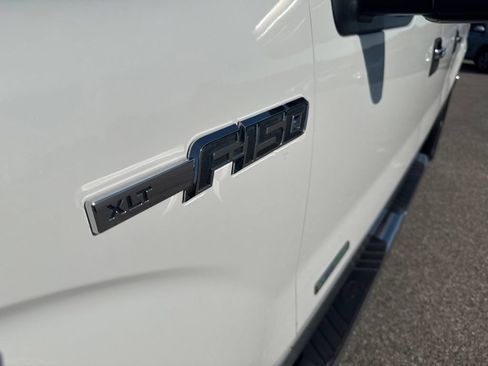 Used 2013 Ford F150 XLT w/ Luxury Equipment Group AWD/4WD image 12