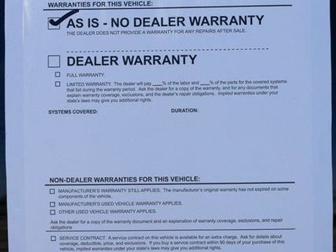 Used 2023 Chrysler Pacifica Limited FWD image 25