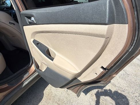 Used 2016 Hyundai Tucson SE w/ Option Group 12 image 20