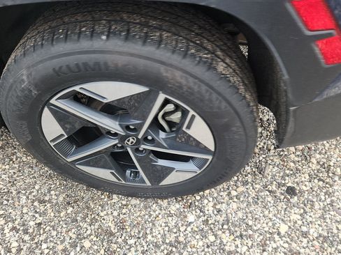 Used 2025 Hyundai Tucson SEL AWD/4WD image 6