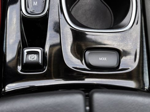 Used 2023 Buick Envision Essence w/ Sport Touring Package FWD image 20