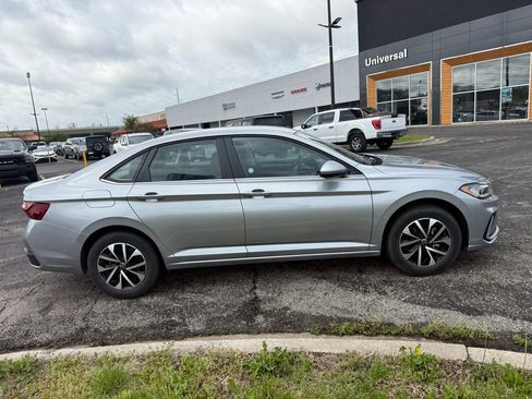 Used 2025 Volkswagen Jetta S FWD image 5