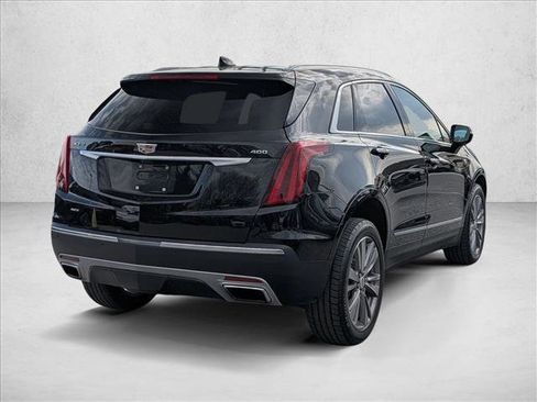 Used 2022 Cadillac XT5 Premium Luxury w/ Platinum Package image 4