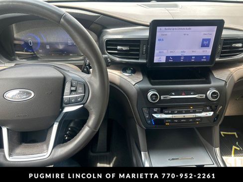 Used 2020 Ford Explorer Platinum AWD/4WD image 10