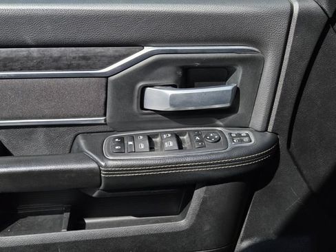 Used 2024 RAM 2500 Big Horn AWD/4WD image 29