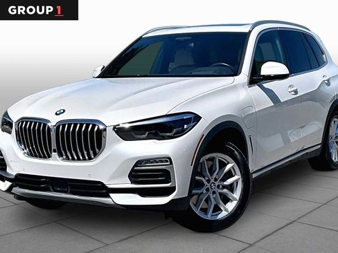 Used 2021 BMW X5 xDrive45e w/ Premium Package image 1