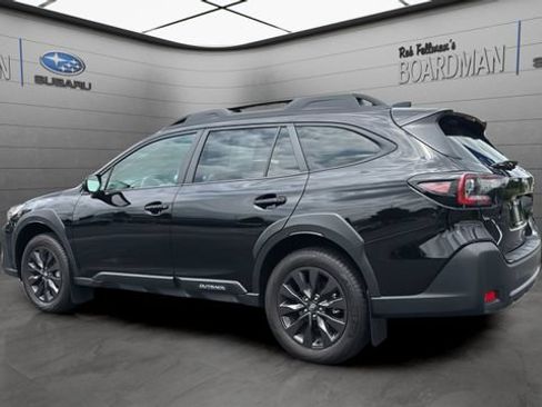 Used 2025 Subaru Outback Onyx Edition AWD/4WD image 8