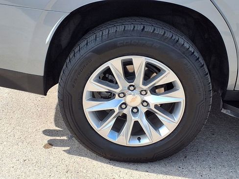 Used 2024 Chevrolet Tahoe Premier RWD image 10