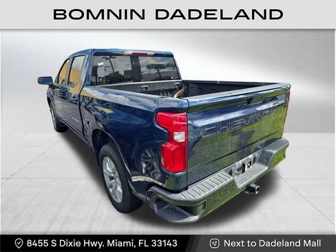 Used 2021 Chevrolet Silverado 1500 Custom image 3