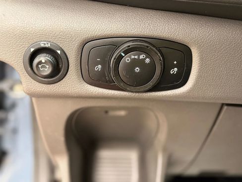 Used 2020 Ford Transit 250 148 High Roof Extended image 20