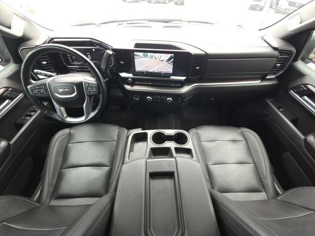 Used 2022 GMC Sierra 1500 SLT AWD/4WD image 37
