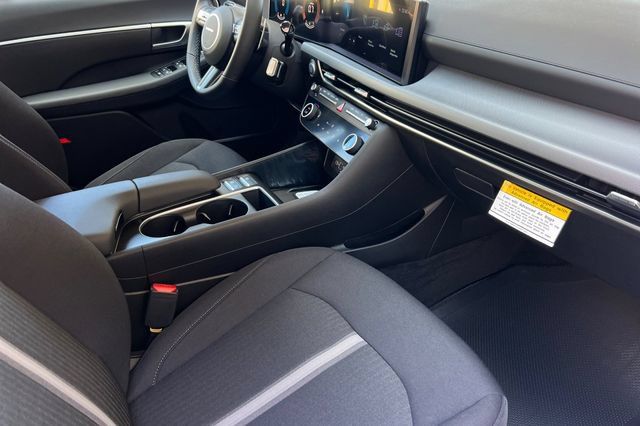 New 2026 Hyundai Sonata SEL FWD image 14