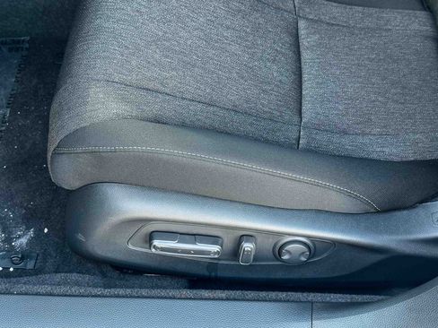 New 2025 Honda Accord SE image 12