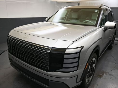 New 2026 Hyundai Palisade Limited image 1