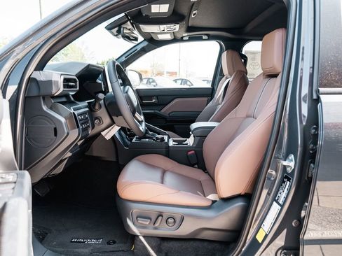 Certified 2020 Toyota 4Runner SR5 Premium w/ Moonroof Package image 25